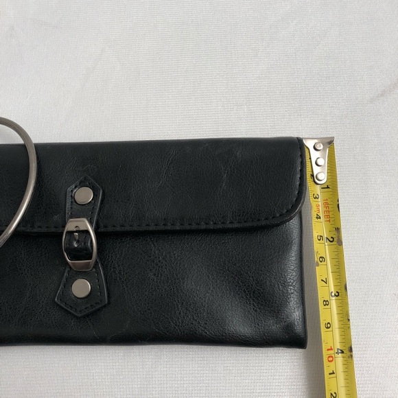 Victoria’s Secret metal bracelet black clutch or wristlet - Picture 4 of 5